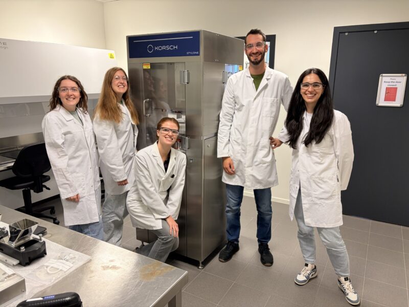 From powder to robust tablet with less material: compaction simulator arrives at Ardena Ghent